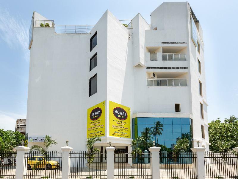 Oyo Flagship 20021 Siruseri Chennai